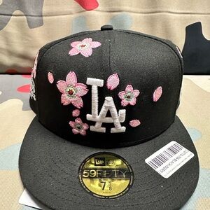 Takashi Murakami MLB World Tour Tokyo Series 2025 New Era 59Fifty Dodgers 7 5/8